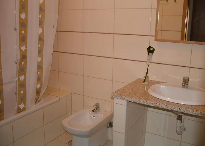 Casa D Toninha - - Turismo Espaco Rural - Al Sernancelhe